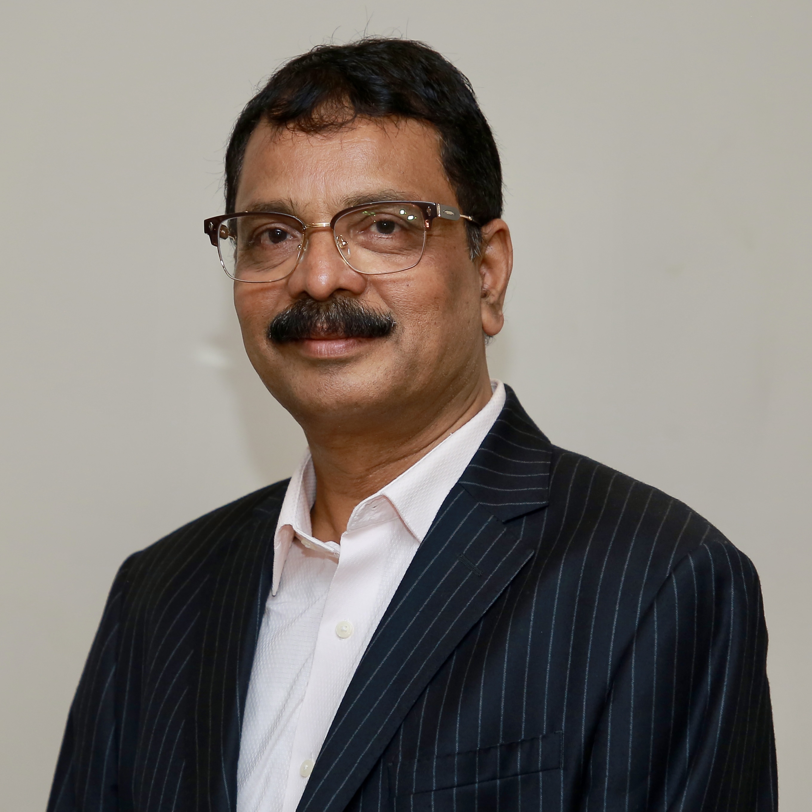 Mr. M V Muralidharan